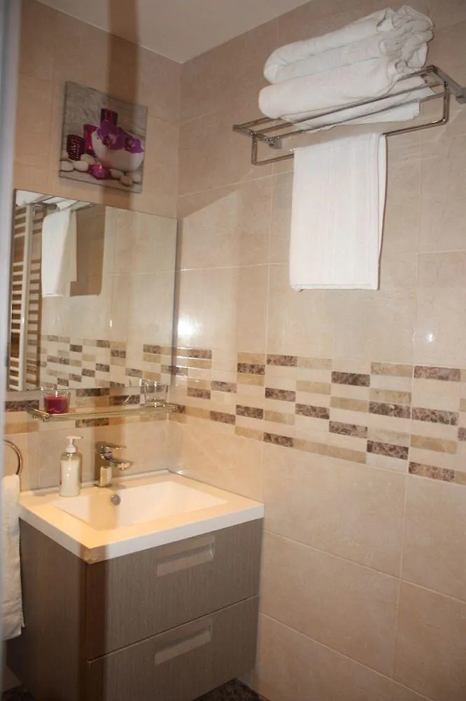 Bed & Breakfast Eu B&B Brussels